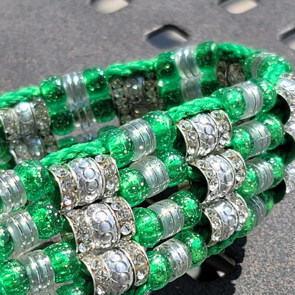 Custom Handmade Beaded Bling Dog Collar Hearts - Picture 4 of 5